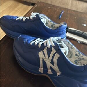 Gucci NY Yankees Rhytons
